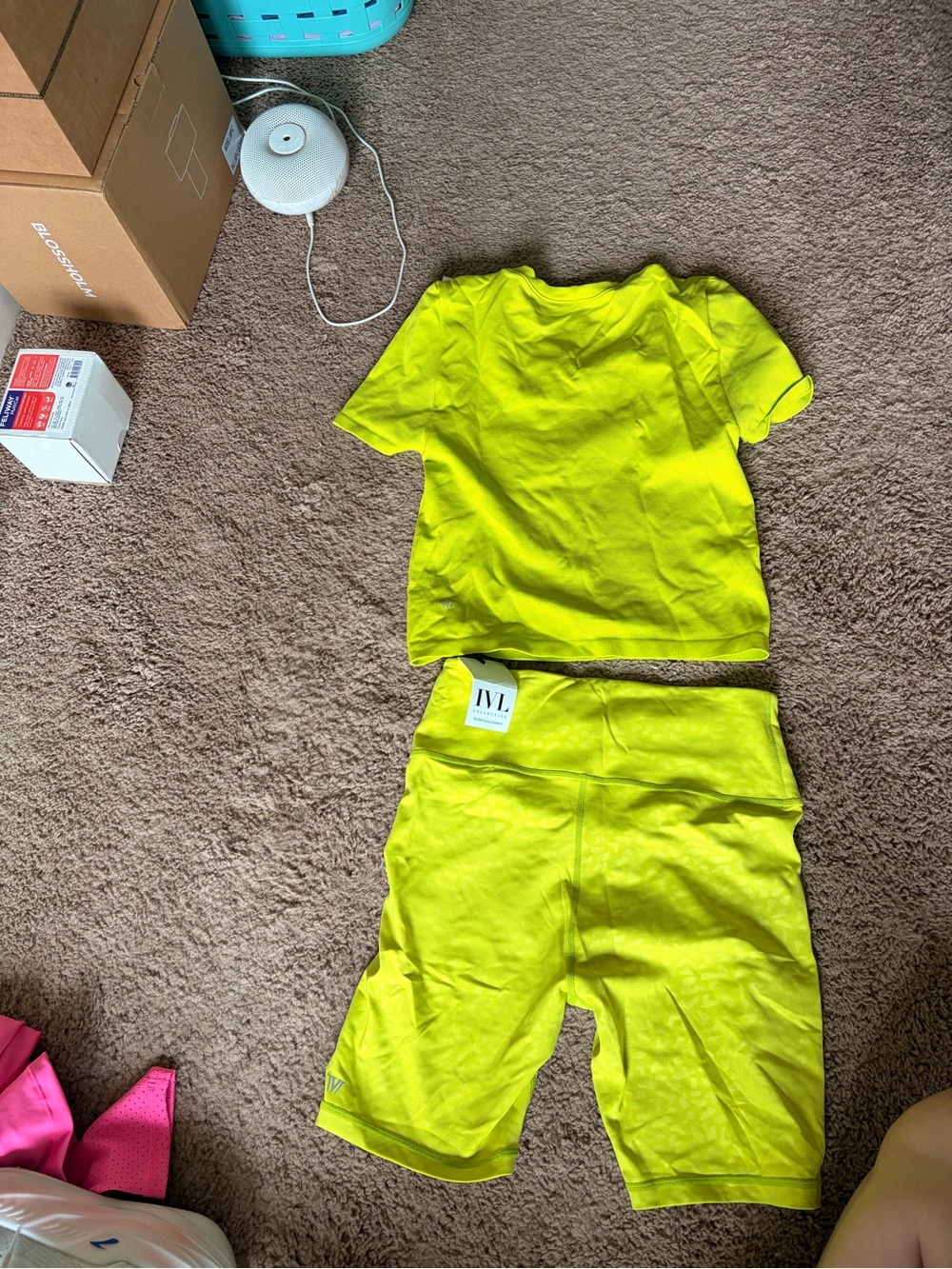 IVL Collective Set - Picture 4 of 4